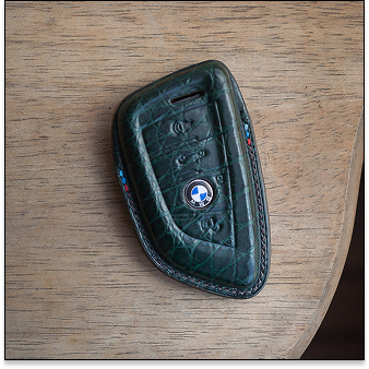 Bao da BMW M1 - Cá sấu - Special Edition